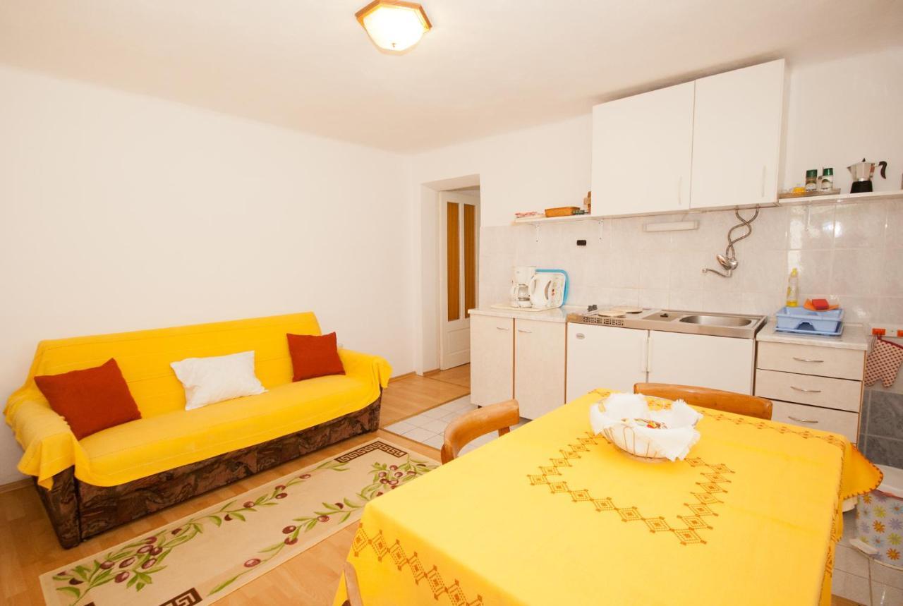 Apartments Katarina Baška Exterior foto