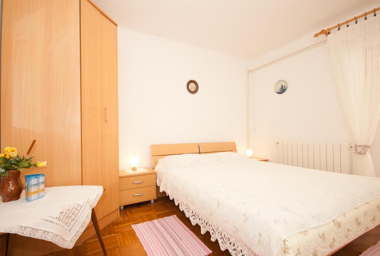 Apartments Katarina Baška Exterior foto